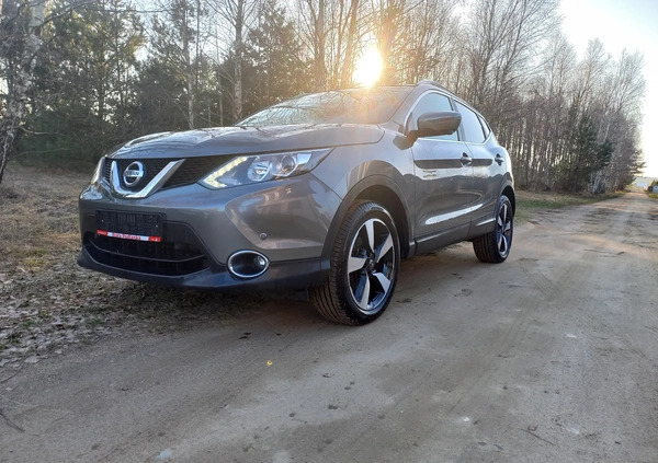 Nissan Qashqai cena 61000 przebieg: 124000, rok produkcji 2015 z Leżajsk małe 562